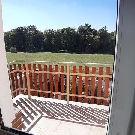 Three Apartment Františkovy Lázně Dış mekan fotoğraf