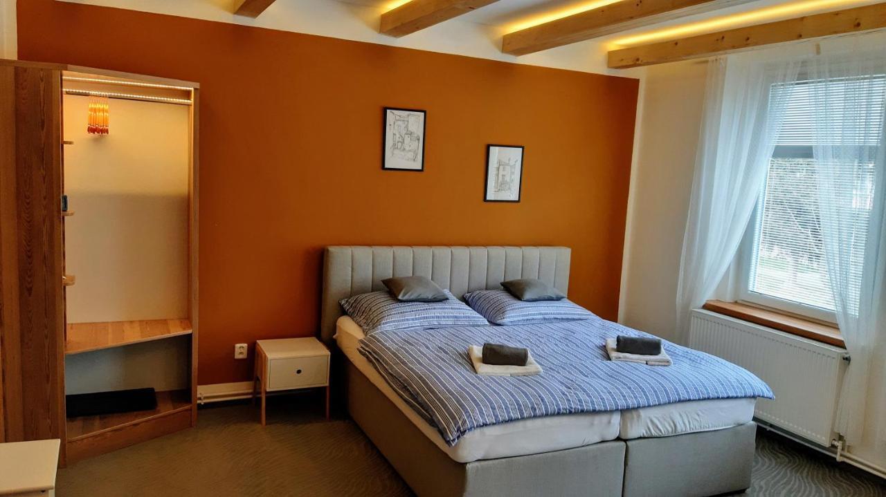 Three Apartment Františkovy Lázně Dış mekan fotoğraf