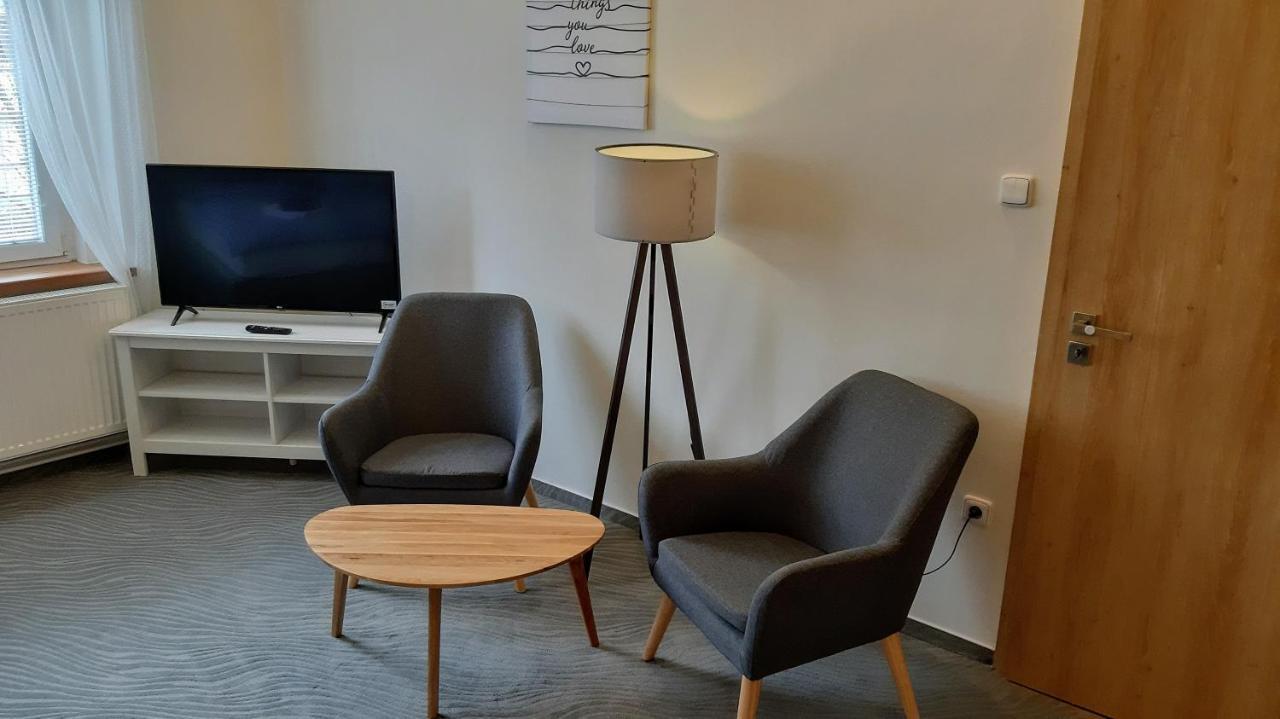Three Apartment Františkovy Lázně Dış mekan fotoğraf