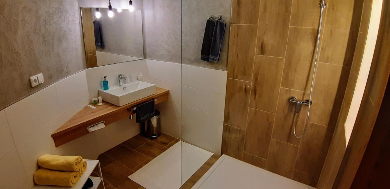 Three Apartment Františkovy Lázně Dış mekan fotoğraf