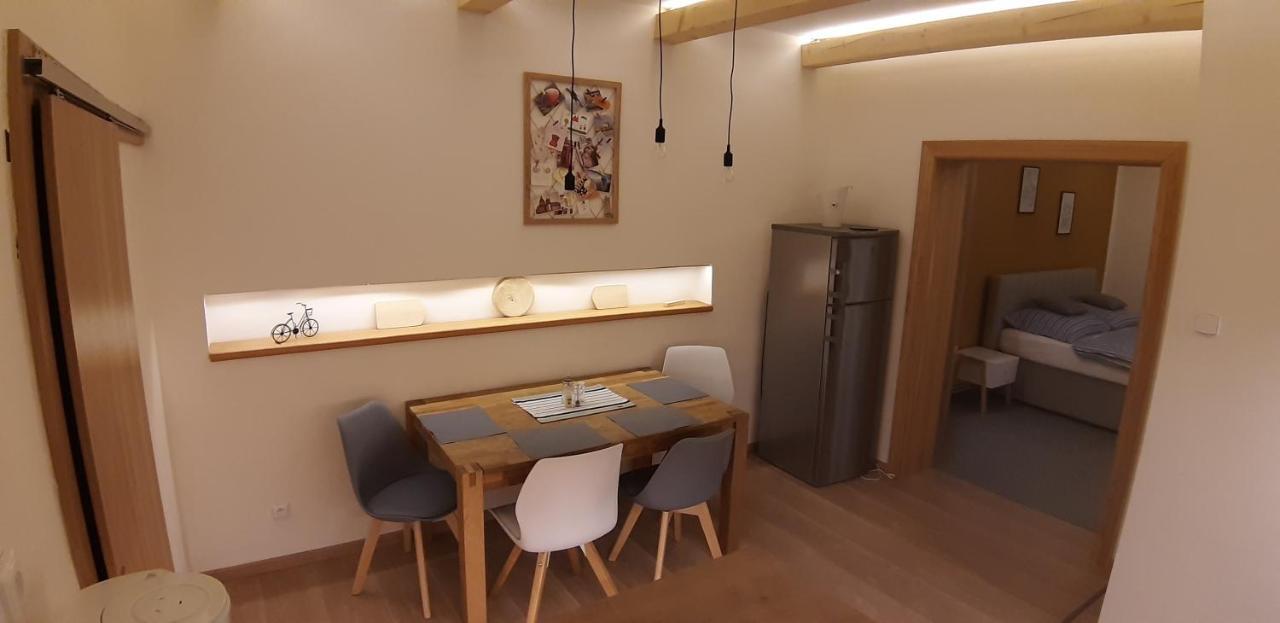 Three Apartment Františkovy Lázně Dış mekan fotoğraf