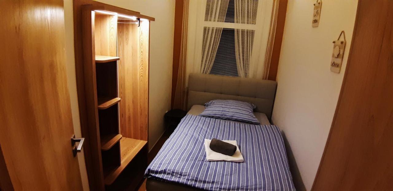 Three Apartment Františkovy Lázně Dış mekan fotoğraf